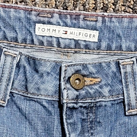 TOMMY HILFIGER VINTAGE SIZE 10 WOMEN'S BLUE DENIM CASUAL CUFFED CAPRI JEANS - Picture 6 of 16
